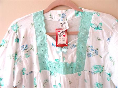Ladies Vintage Cotton Nightgown Never Worn Original Tag 