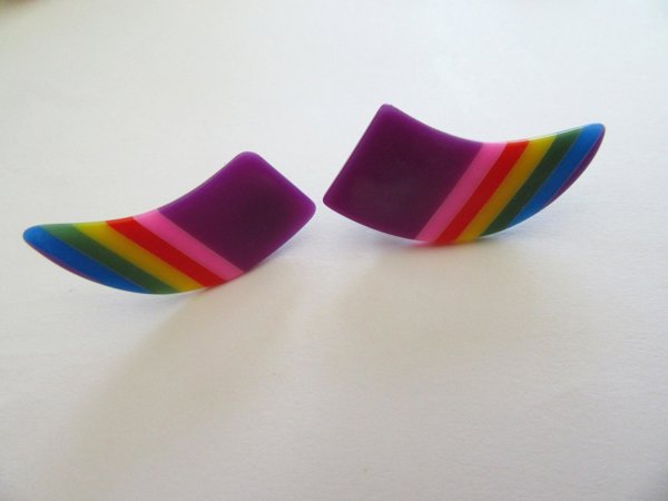Vintage 1980's Rainbow Lucite Pierced Earrings 