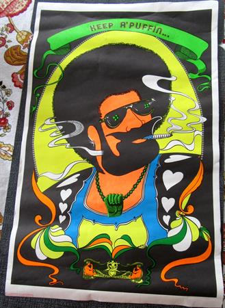 1977 Black Light Mini Poster L. Papermaster Keep A'Puffin Psychedelic Marijuanna Pot Weed Stoner Getting High
