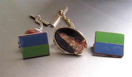 Vintage Union Trust New Haven Ct. Bank Sterling Tie Tac and Lapel Pin Sterling Bank Memorabilia