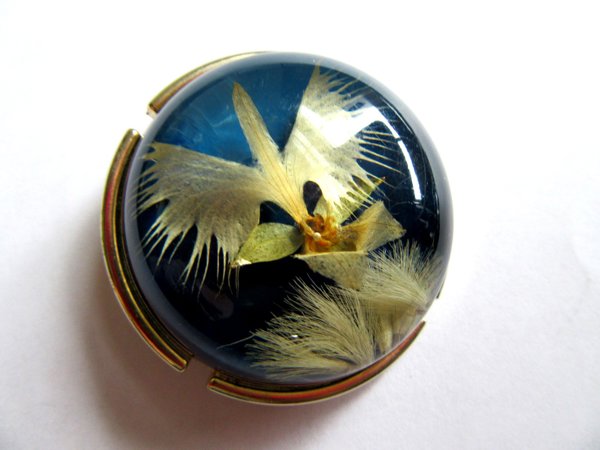 Vintage Lucite Pin Encased Flower Brooch