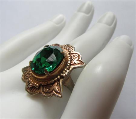 Vintage Green Rhinestone Adjustable Ring Costume Jewelry