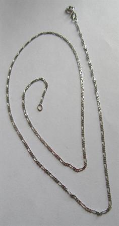 14k White Gold Delicate 18