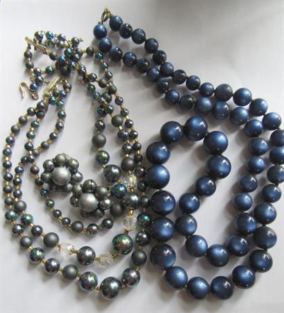Vintage Necklaces Blue Moon Glow Multi Strand Japan And Free Clip Cluster Earrings Jewelry Lot