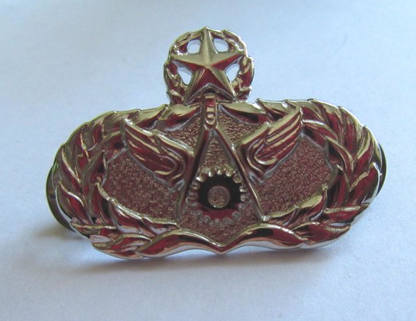 US Air Force Master Civil Engineer Badge Militaria