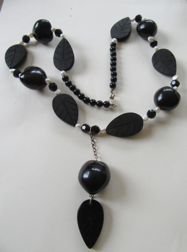 Vintage Kukui Nut Necklace Sterling Clasp 