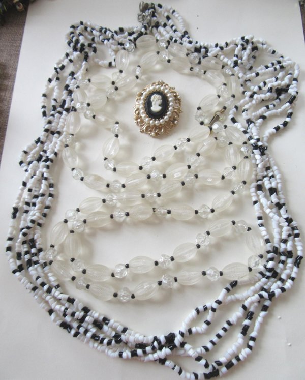 Vintage Glass And Lucite Necklaces Hong Kong 