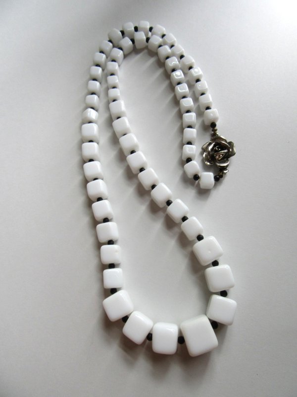 Vintage Mod Glass Necklace White and Black 1960's Jewelry