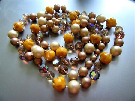 Two Chunky Bakelite and Faux Pearl Necklaces Beads Vintage Jewelry Needs Restring Destash Repurpose