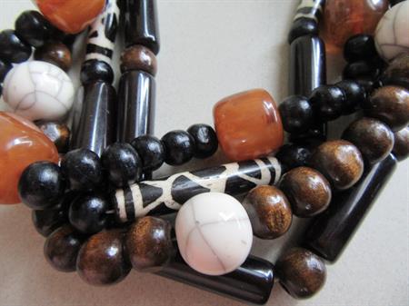 1980's Lucite Tribal Necklace 