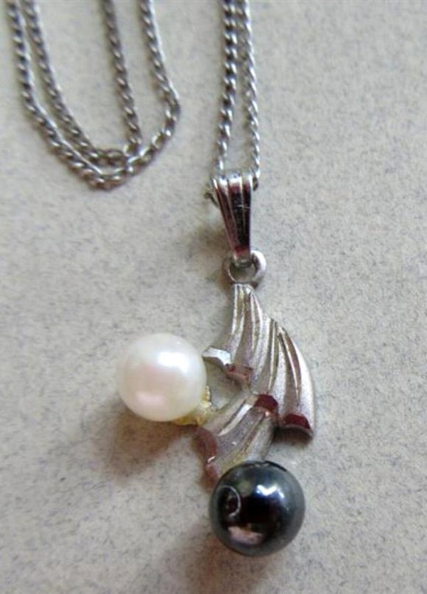 Vintage Sterling Pearl Necklace Signed TRU-KAY Fine Jewelry
