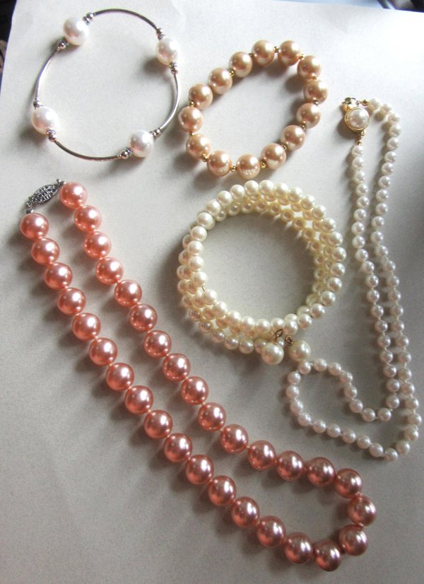 Vintage Jewelry Lot Faux Pearls Necklaces Bracelets 