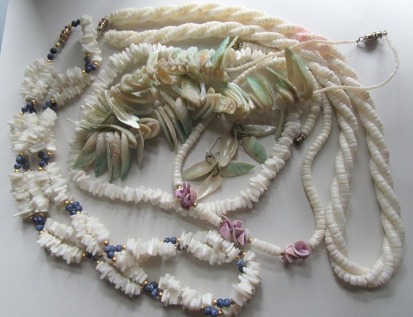 Vintage Shell Coral Chip Pucca NecklacesLot 