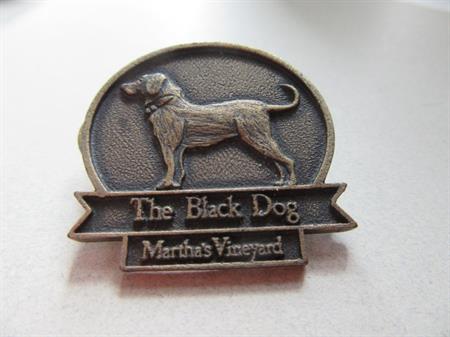 Vintage Black Dog Martha's Vineyard Pin Retired Restaurant and Tavern Memorabilia Advertising