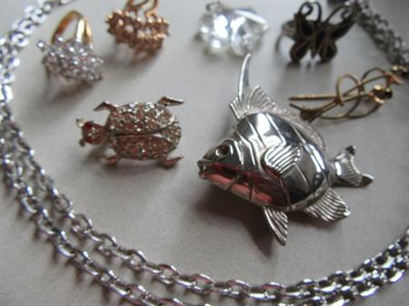 Vintage Jewelry Lot Rings Pins Chain Brooches