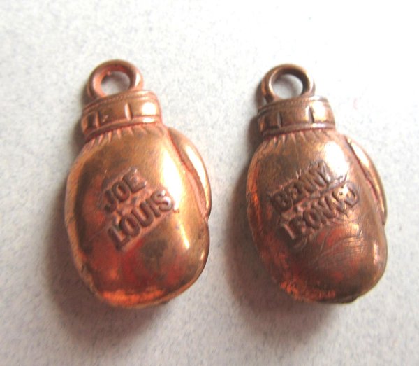 Vintage Joe Louis Benny Leonard Cracker Jack? Charms Boxing Glove Collectibles