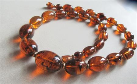 Vintage Marbled Lucite Tortoise Necklace 