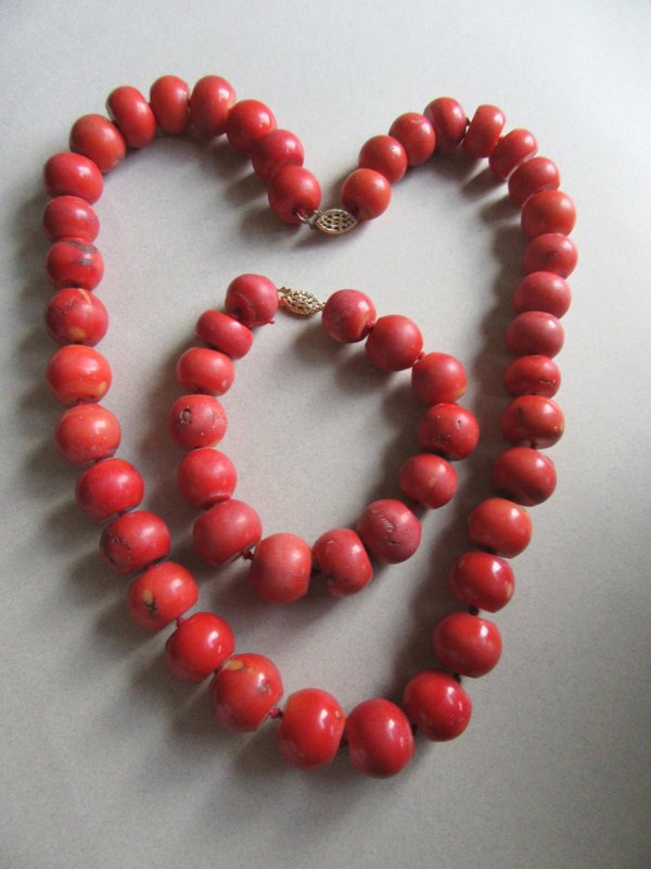 Genuine Coral Necklace Bracelet Set 