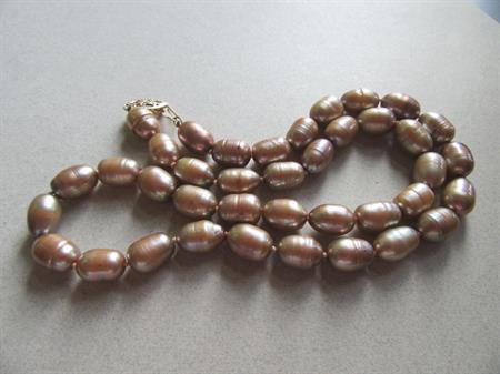 Genuine Fresh Water Pearl Necklace 585 14k Clasp Champagne Color