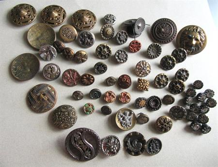 Antique Metal Button Collection Florals Rhinestone Asian Motif And Some Tinies Sewing Collectibles