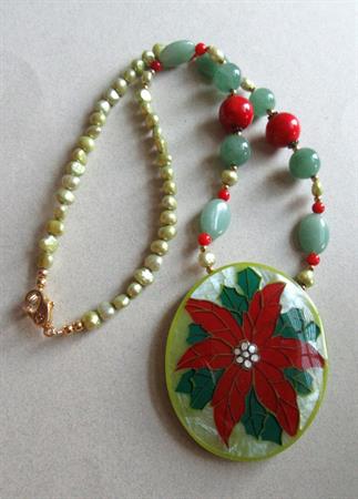 Lee Sands Christmas Poinsettia Christmas Inlaid Necklace Freshwater Pearls Holiday Jewelry