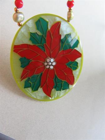 Lee Sands Christmas Poinsettia Necklace Freshwater Pearls Christmas Holiday Jewelry