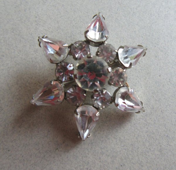 Vintage Austria Rhinestone Star Pin 