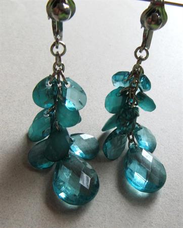 Vintage 1960's Mod Blue Lucite Earrings 