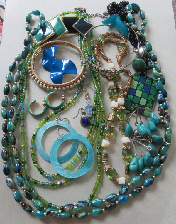 Vintage and Up Jewelry Lot Some Wearable Some Not