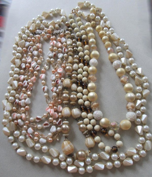 Vintage Beads Lot Some Glass Faux Pearls Destash Lot