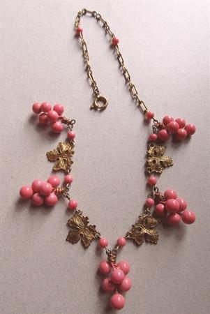 1930's SWEET Grapes and Leaves Czech Necklace Section Destash Repurpose Vintage Jewelry Parts