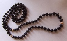 1980's Genuine Black Onyx Necklace 14k Gold Beads Fine Jewelry