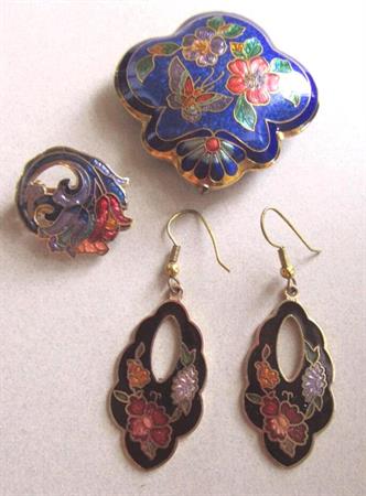 Vintage Cloisonné Pieced Earrings Plus Bonus Pieces 