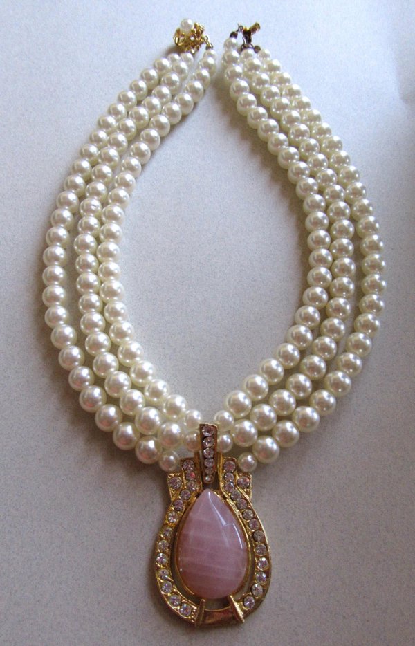 1980's Faux Pearls Pink Glass Rhinestone Necklace