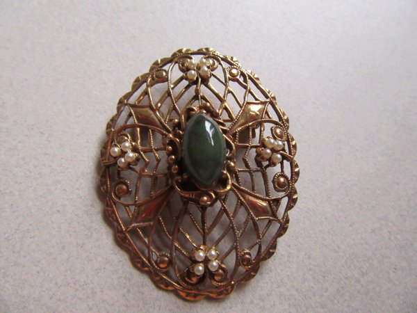 Vintage Lord and Taylor Pin Set Original Box