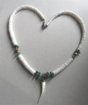 1970's Pucca Shell Mother of Pearl Horn Pendant Necklace Tropical Luau Tiki