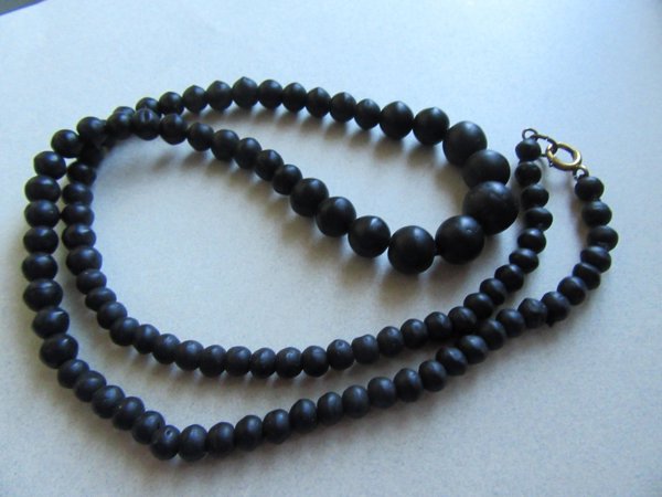 Vintage Black Necklace 10K Clasp Gutta Percha? Vulcanite? Bog Wood?