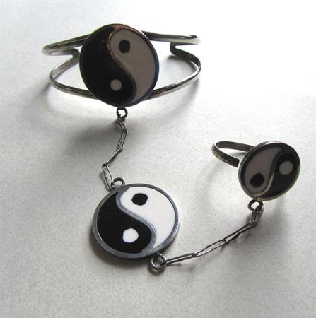 Vintage Ying Yang  Alpaca Mexico Slave Cuff Bracelet And Ring  Hippie Namaste 