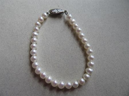 Genuine Pearl Baby Bracelet 14k White Gold Clasp Baby Girl Shower Gifts