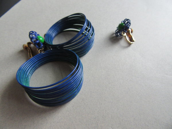 Vintage Vendome Signed Mod Earrings Needs Slight Repair  