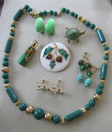 Vintage Jewelry Lot Christmas Pin Copper Acorn Turtles