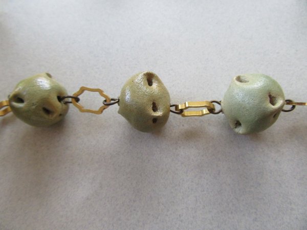 Vintage Very Unusual Green Necklace 