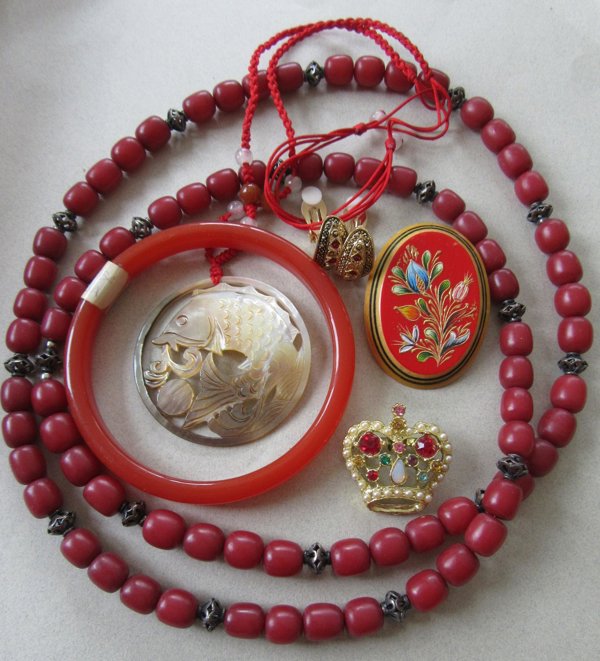 Vintage Red Jewelry Lot 