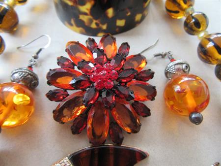 Vintage And Up Jewelry Lot 