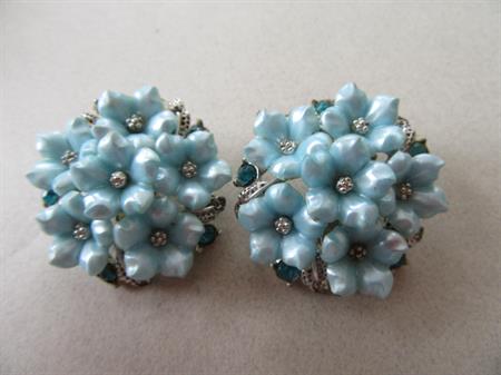 1950's Blue Flower Rhinestone Earrings '50's Accessories
