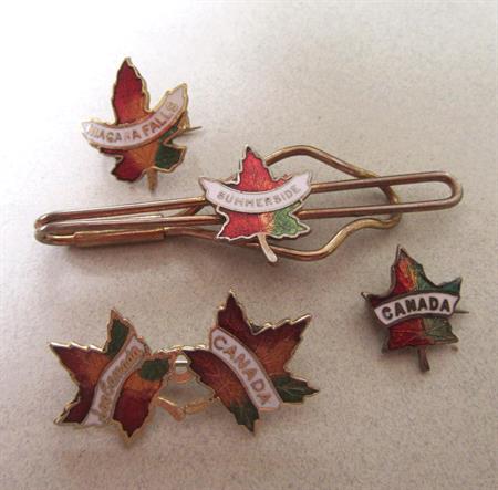 Vintage Enameled Maple Leaves Canada Souvenir Pins and Tie Bar Summerside Niagara Falls