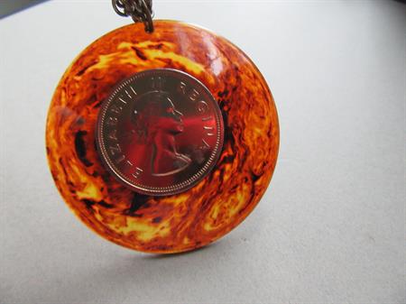 Vintage Bakelite Queen Elizabeth Pendant Necklace Tortoise