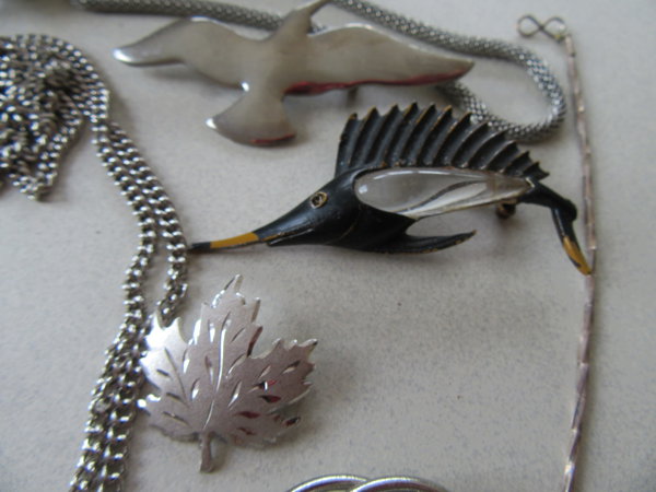 Vintage and Up Jewelry Lot Sterling Maple Leaf
