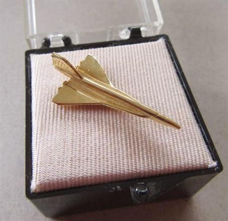 Vintage Jet Tie Tac Never Worn Mens Jewelry