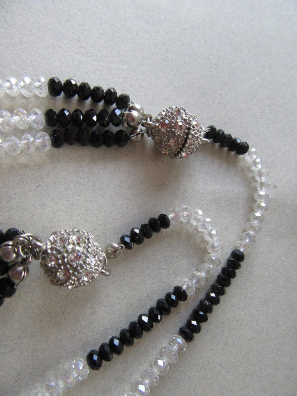 Black and Aurora Crtsyak Necklace Magneti Clasp
